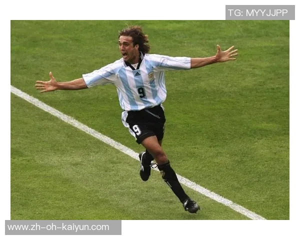 全球足坛十大传奇球星排行 他们如何改变了足球的历史和未来